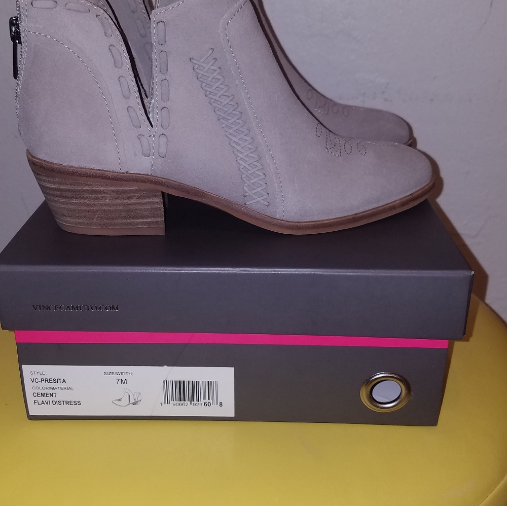 Vince Camuto PRESITA/NIB***Size 7***CEMENT